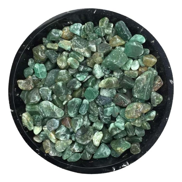 Emerald Tiny Crystal Chips - Size L1