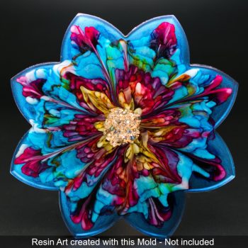 Resin Art created with our 8 Point Flower Silicone Mold