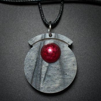 Circle Pendant in Gray and Red