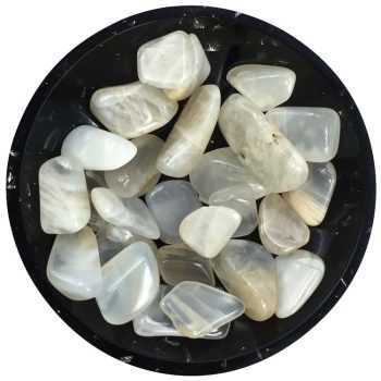 Moonstone (Cream) Crystal Chips – Size XS