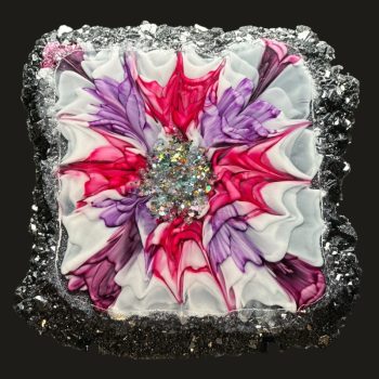 Berry Bloom Crystal Edge Vanity Tray