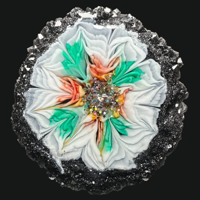 Evergreen 3D Bloom Crystal Edge Vanity Tray