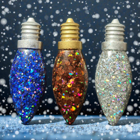 Happy Holidays Glitter Lights Resin Pour Tutorial